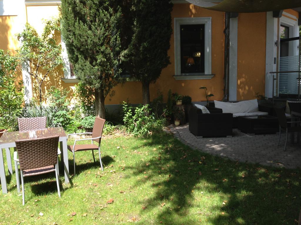 Gasthof-Pension Weisz-Artner Frauenkirchen Exteriér fotografie